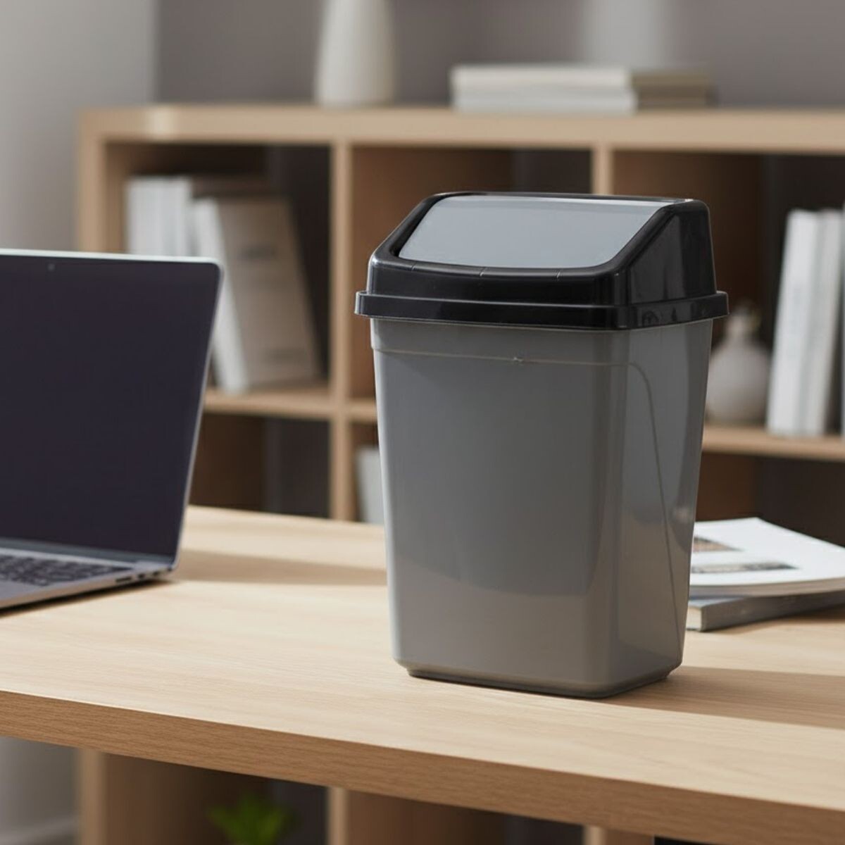 Tarro de residuos 2,5L con tapa vaivén - GRIS 