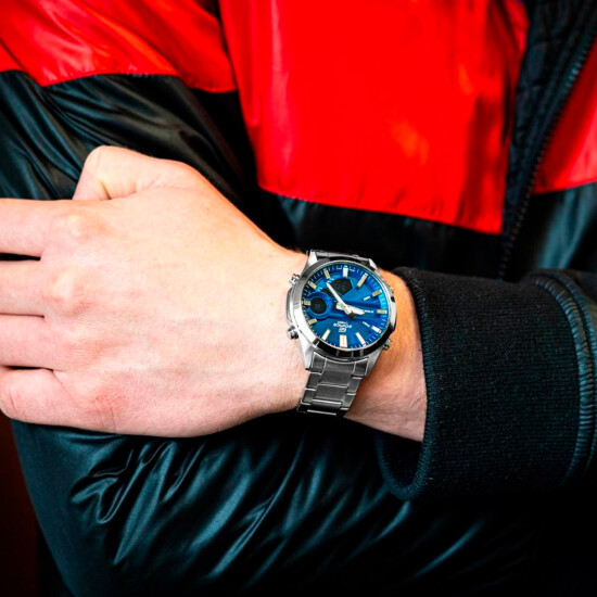 Reloj CASIO EDIFICE EFVC120D-2ADF en Acero Plata Esfera 45mm 0