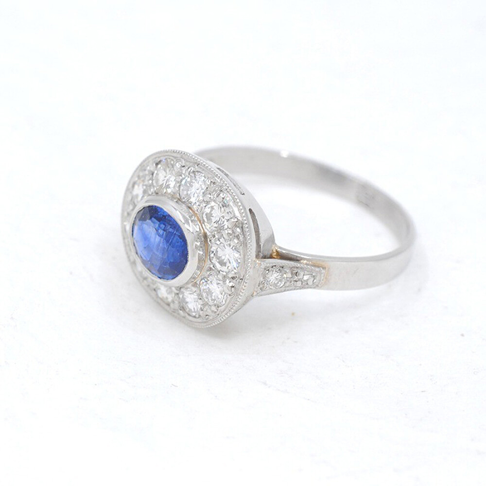 Anillo Nuevo Estilo Antiguo, Platino, Brillantes Y Zafiro Anillo Nuevo Estilo Antiguo, Platino, Brillantes Y Zafiro