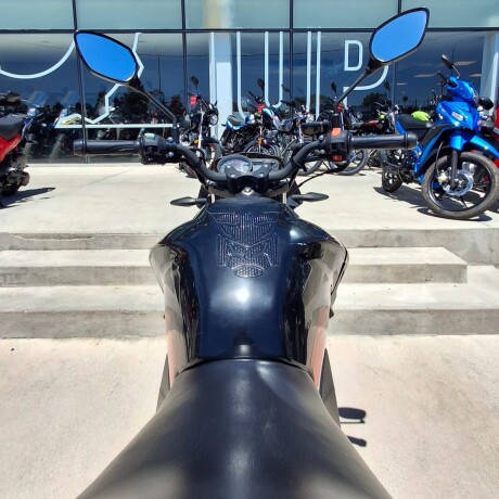 Yumbo Racer 200 Usada Yumbo Racer 200 Usada