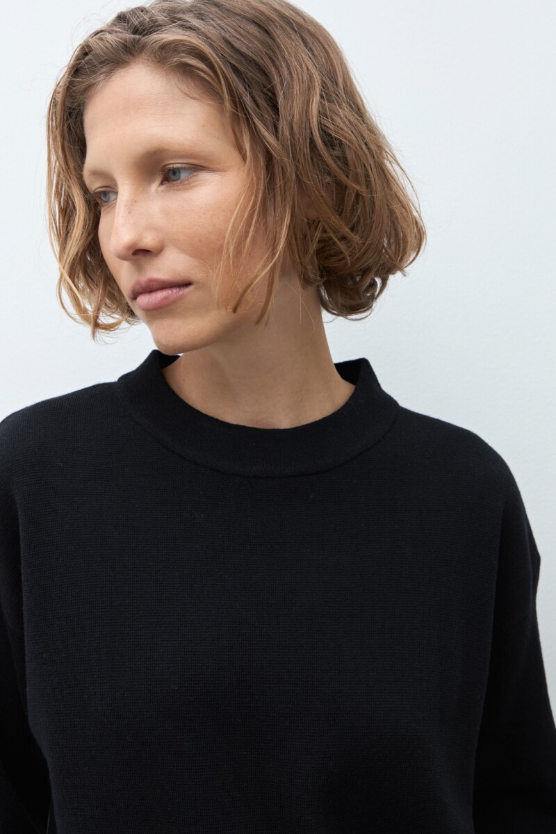 Sweater manga 3/4 negro