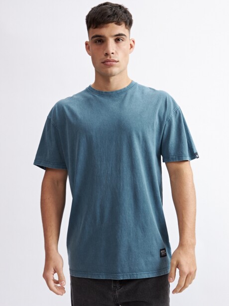 REMERA LEO AZUL