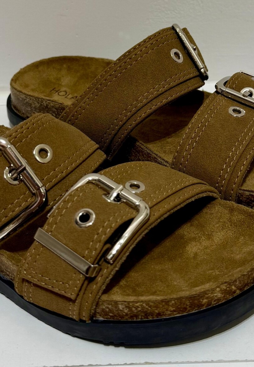 sandalia banda hebilla Camel