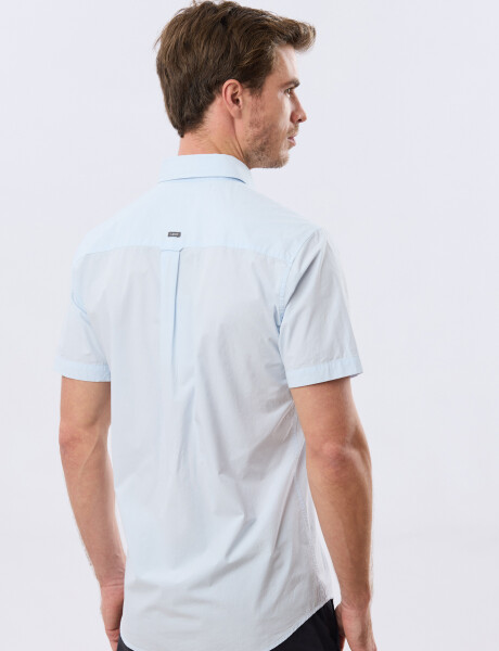 CAMISA LISA DE ALGODÓN Celeste