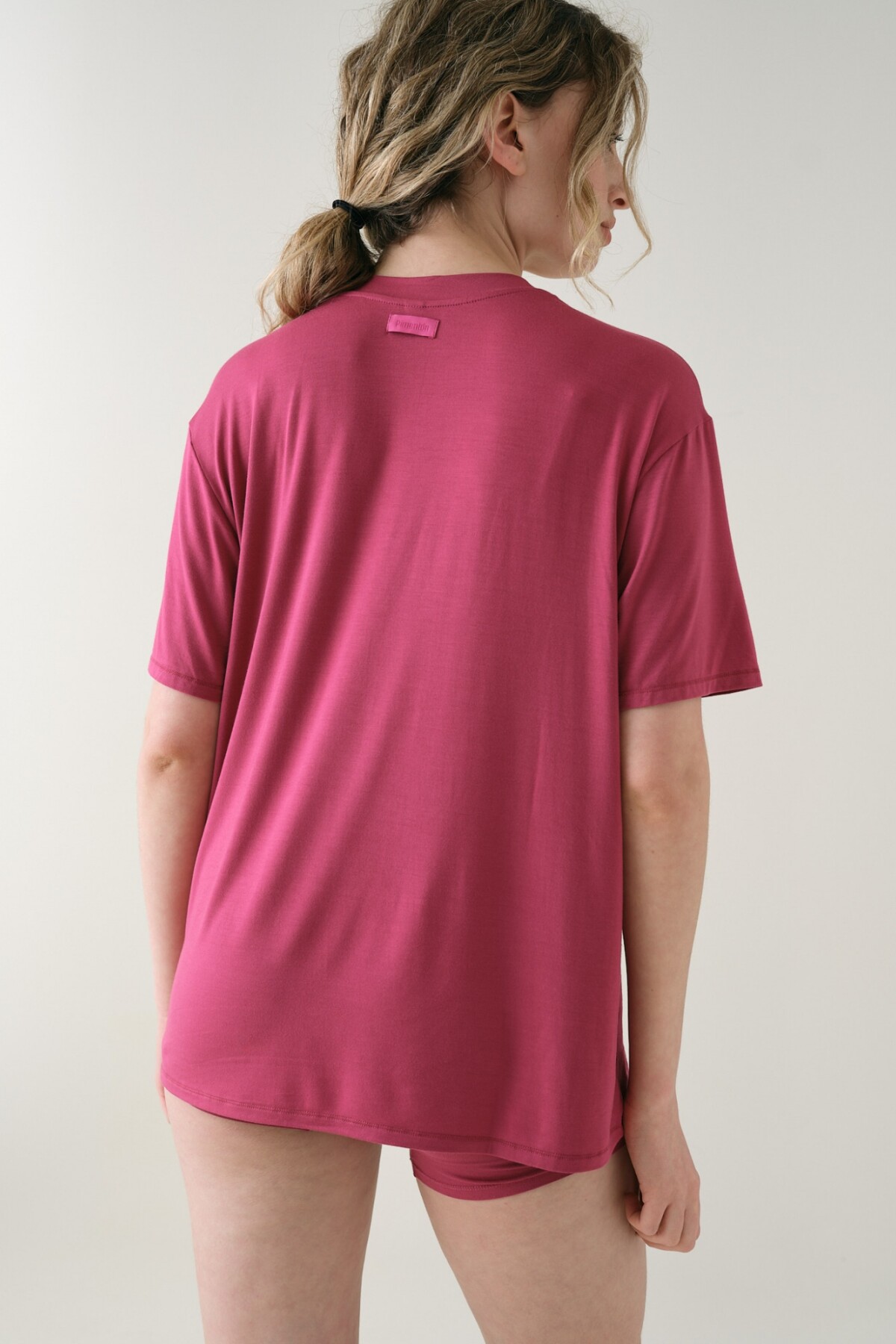 Remera Oversize Viscosa Burdeos