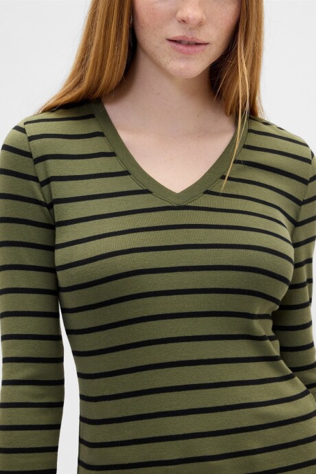 Remera A Rayas Cuello V Mujer Olive Black Stripe