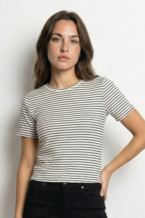 Remera Casual. Remera Casual.