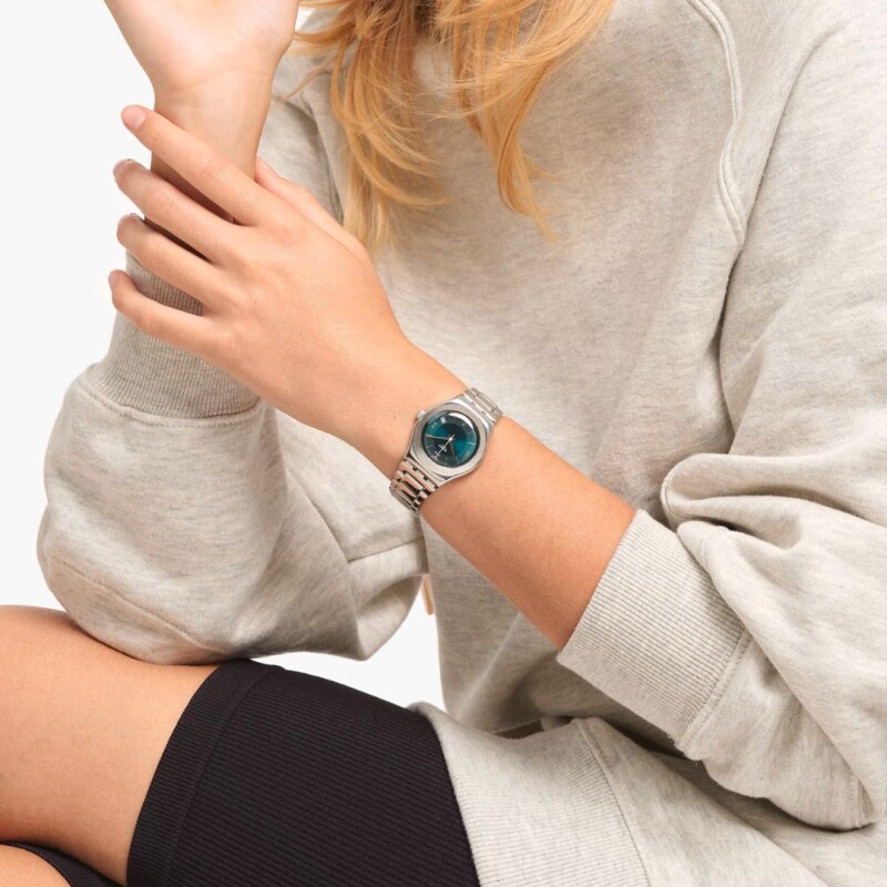 Reloj Swatch YLS468GC Midlesteel con correa de acero para dama Verde