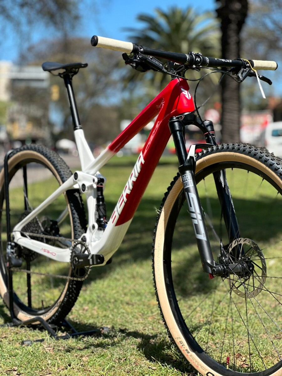 BERRIA MAKO 7.0 2023 