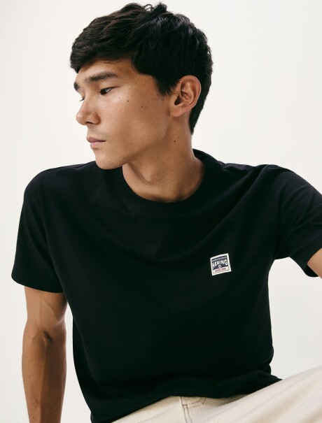 CAMISETA MANGA CORTA CON ESTAMPA NEGRO