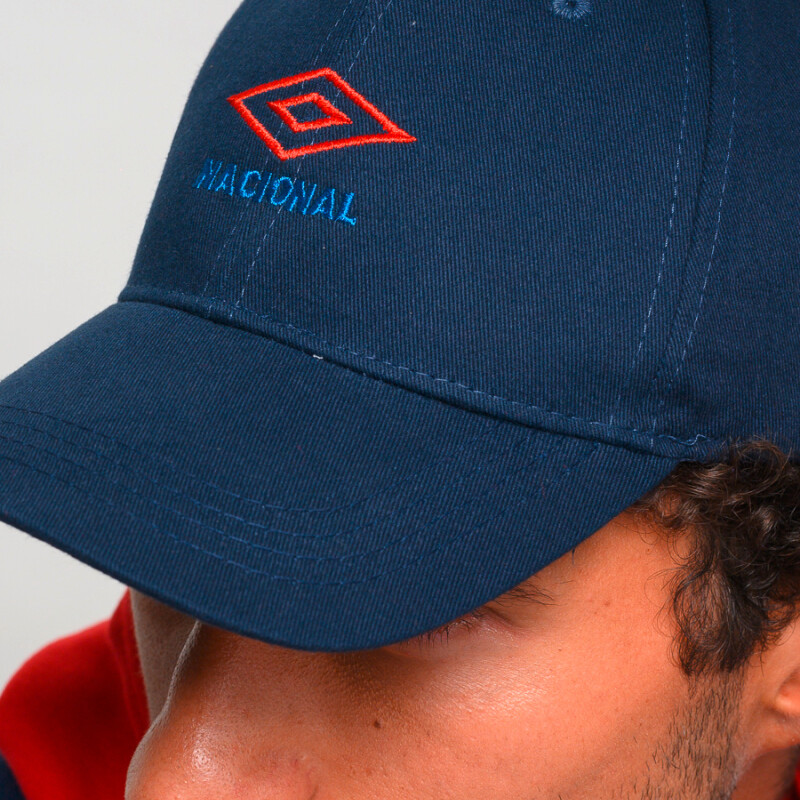 Gorro Umbro Nacional de Hombre Azul