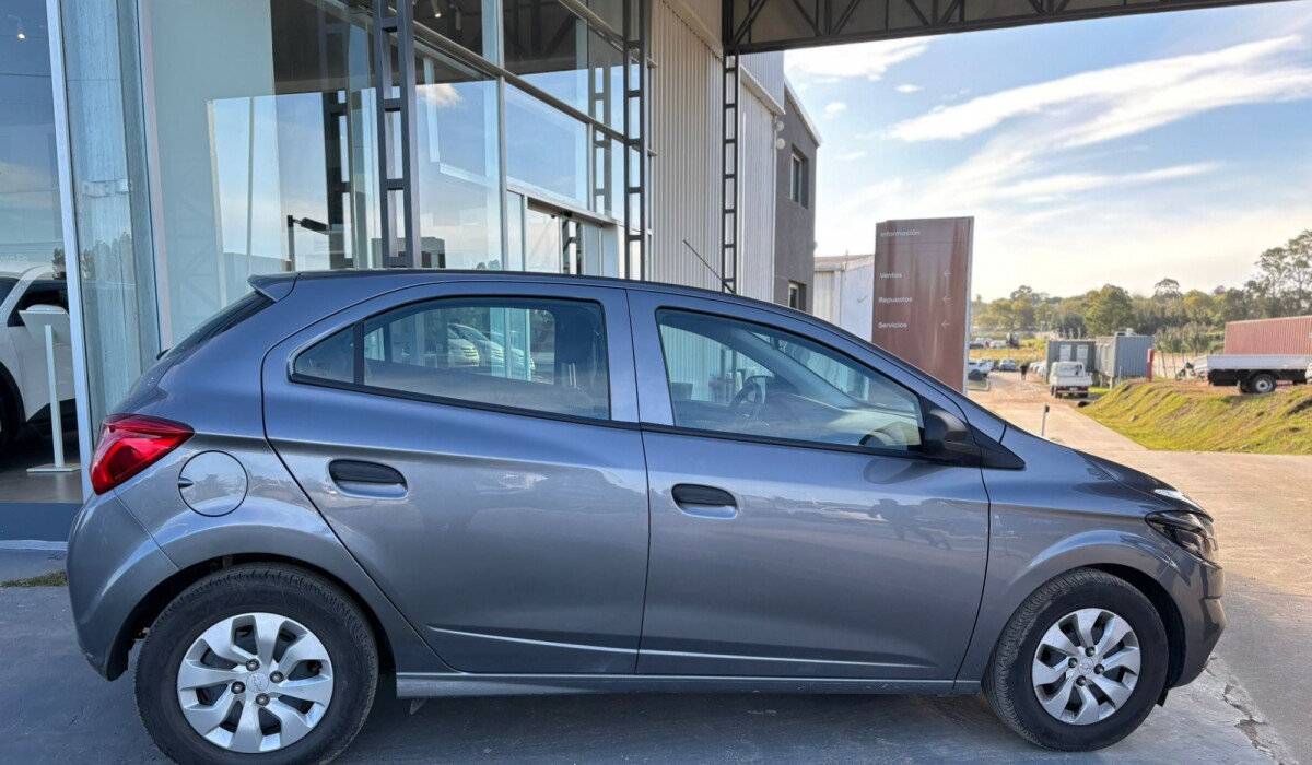 Chevrolet Joy 1,0 - 2022 Chevrolet Joy 1,0 - 2022