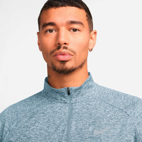 Remera Nike Dri-Fit Stride Hz Midlayer de Hombre Azul