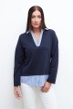 Sweatshirt con camisa azul marino