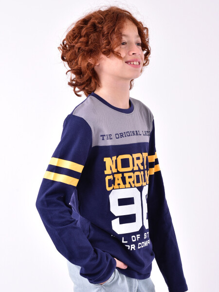 REMERA NORTH CAROLINA AZUL OSCURO