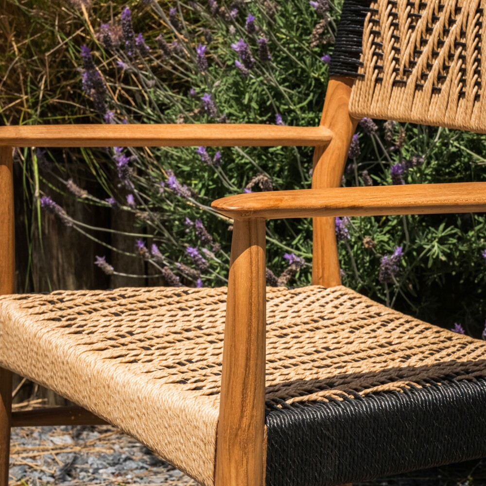 Butaca Sasha, apta para exterior Butaca Sasha, apta para exterior