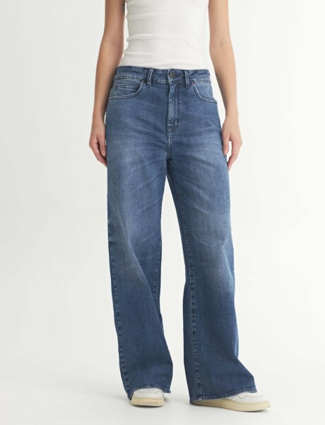 Jean New Berna Light Blue 26