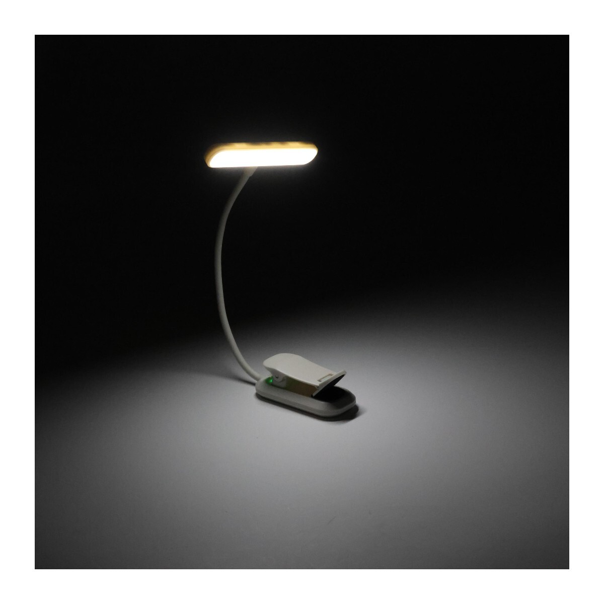 Lampara Led Con Clip Para Partituras Y Libros 