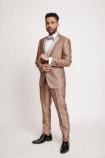 Terno Eleganza Ceremonia con Accesorio BEIGE