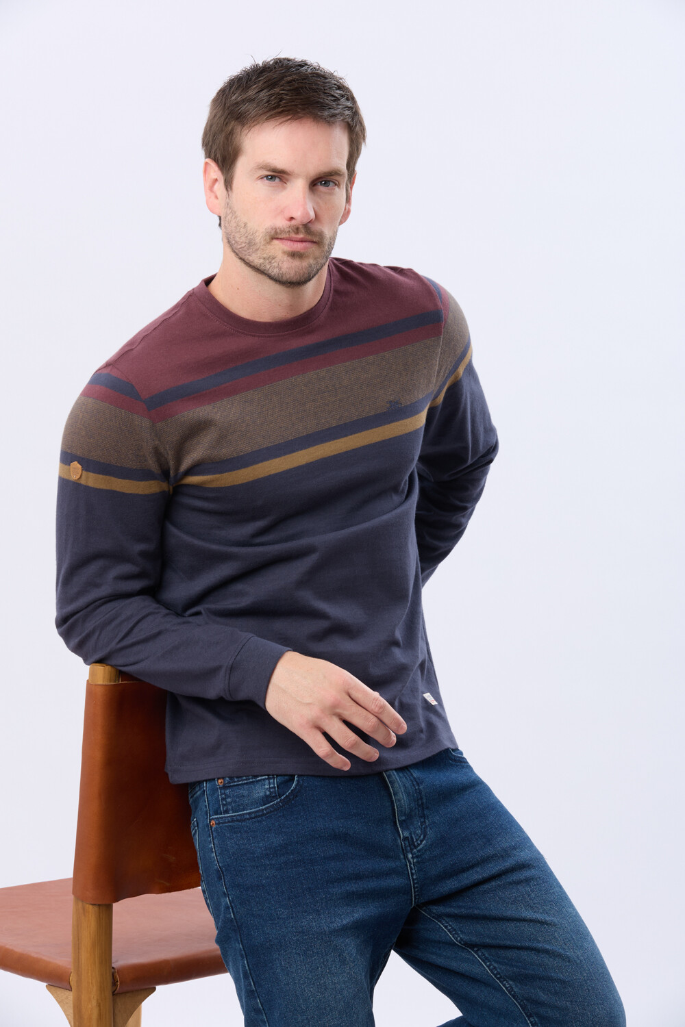 REMERA RAYADA DE ALGODÓN BORDO