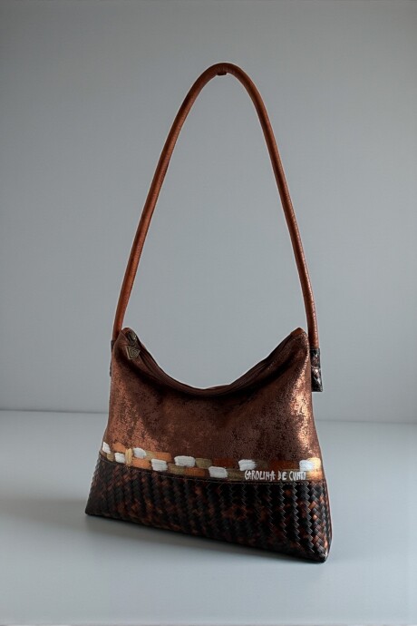 Cartera ALIRA Marrón En Cuero Grabado Trenzado Cartera ALIRA Marrón En Cuero Grabado Trenzado