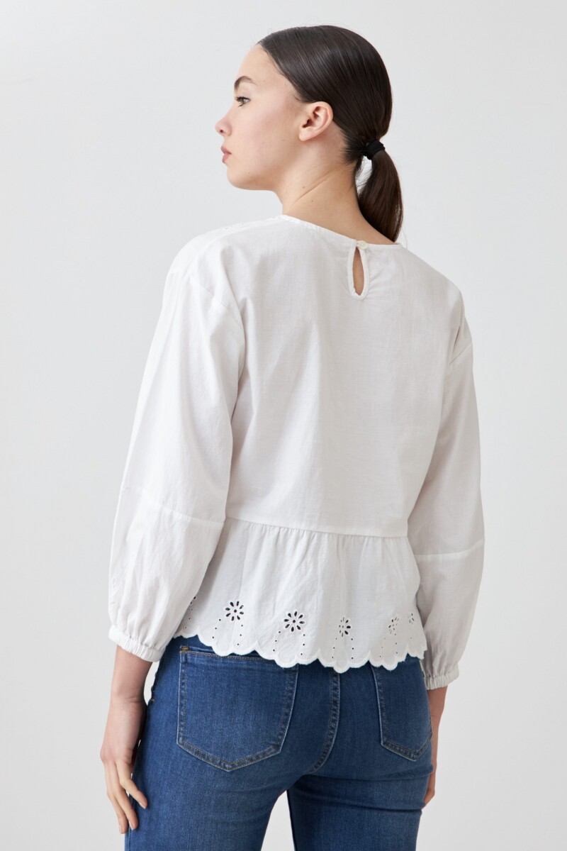 Blusa calada con mangas abullonadas blanco