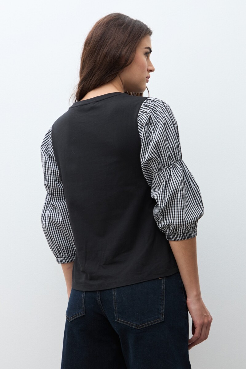 Remera mangas Vichy negro