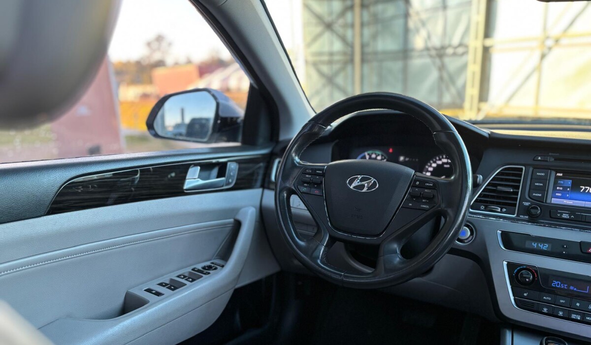 Hyundai Sonata 2,0 Hybr - 2017 Hyundai Sonata 2,0 Hybr - 2017