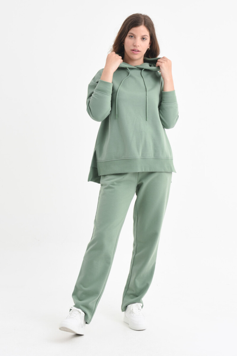 Pantalón deportivo básico Verde