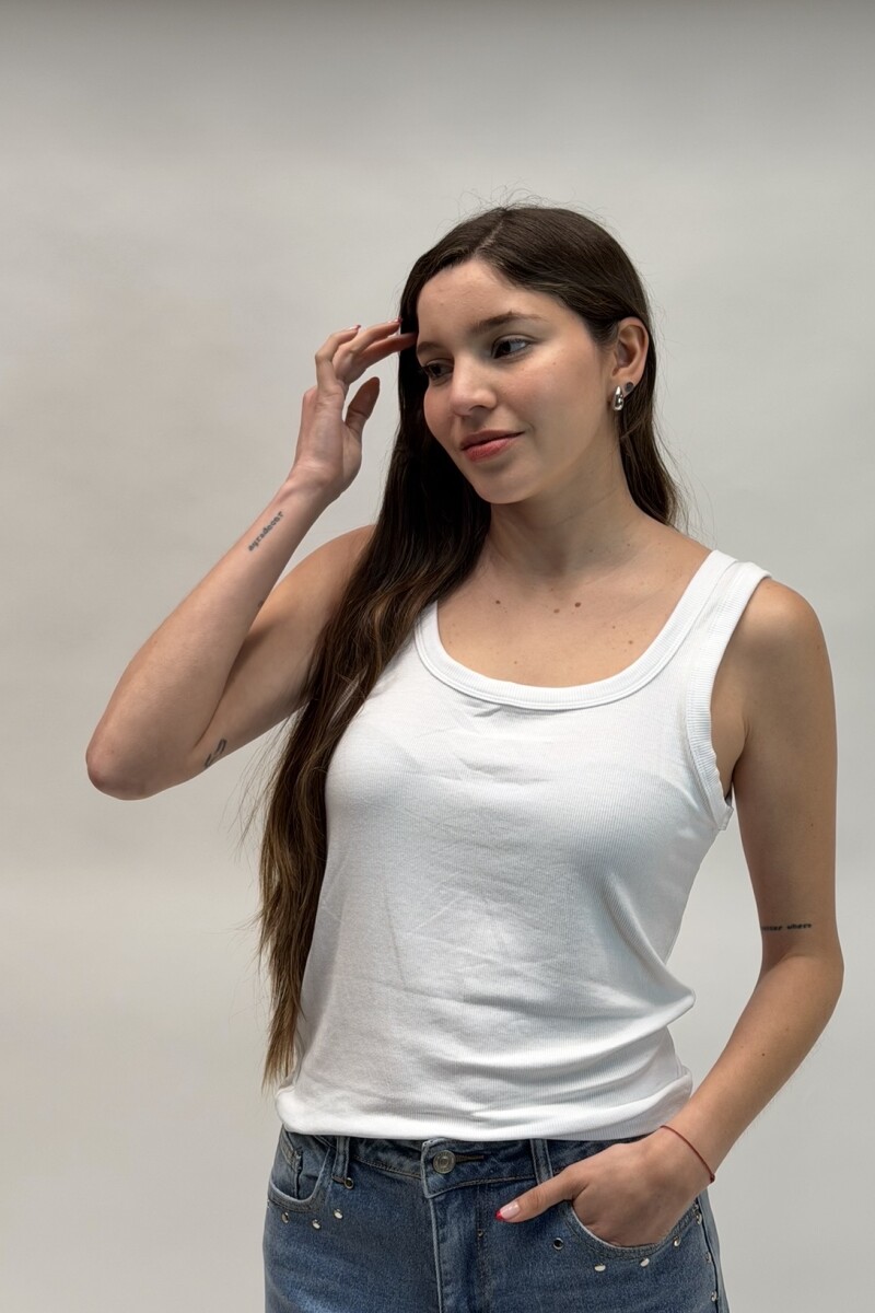 Musculosa Rib Blanca Musculosa Rib Blanca