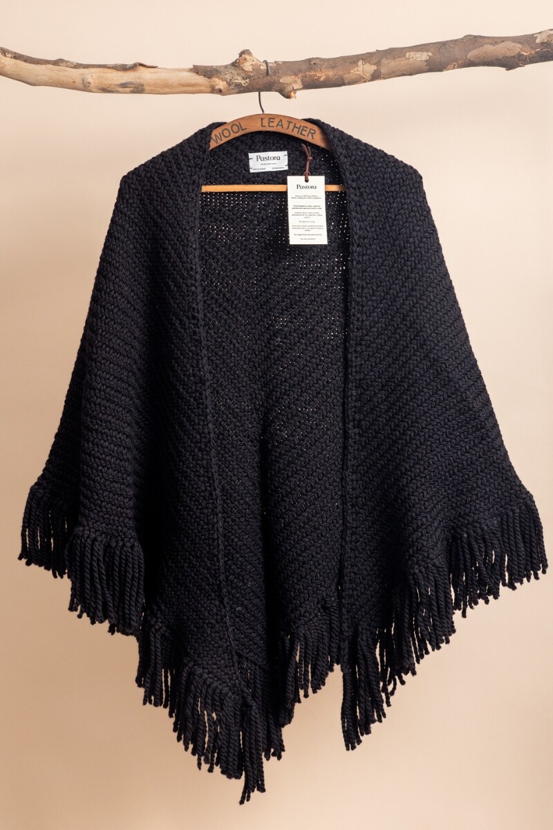 Ruana Triángulo Negro