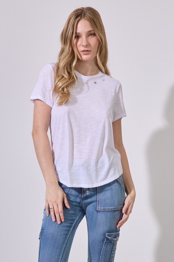 Remera Tachas BLANCO