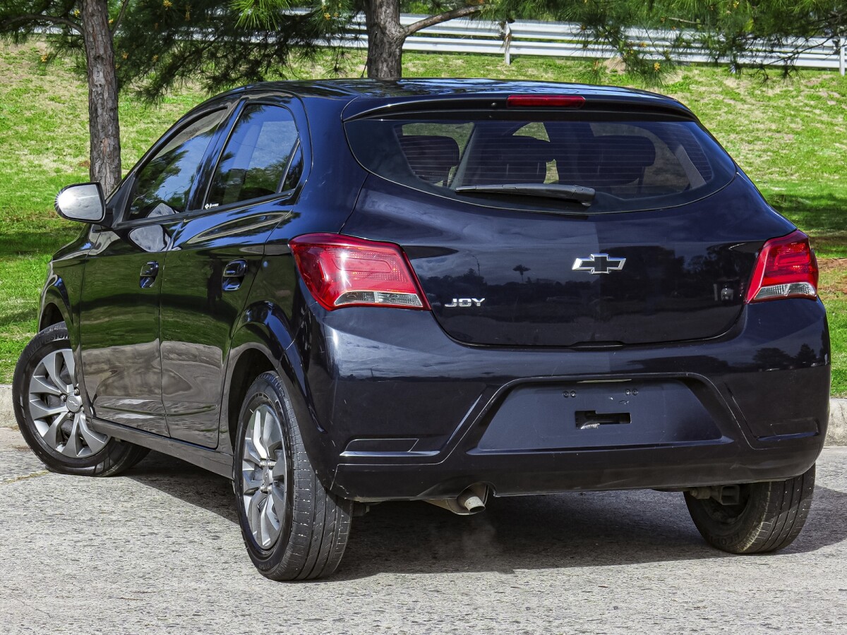 Chevrolet Joy Black Extra Full 1.0 | Permuta / Financia Chevrolet Joy Black Extra Full 1.0 | Permuta / Financia