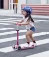 Monopatín Micro Mini Deluxe LED Ajustable con 3 Ruedas Rosa