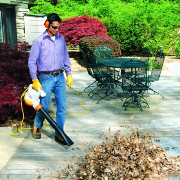 Sopladora A Batería Stihl Bge71 670m3h 1100w SOPLADORA STIHL BGE71