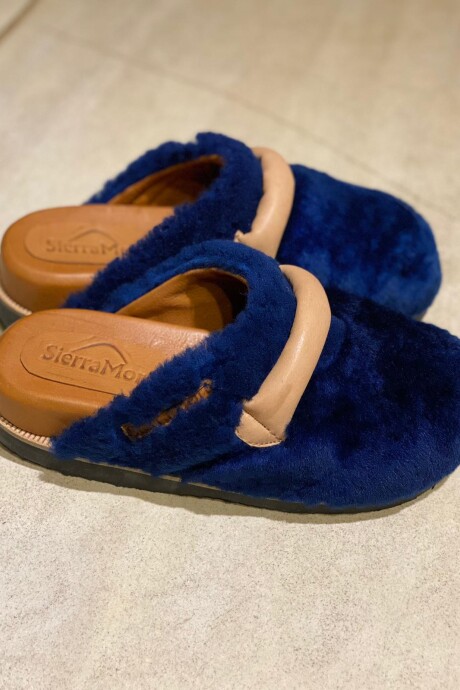 City Slipper Leather Azul