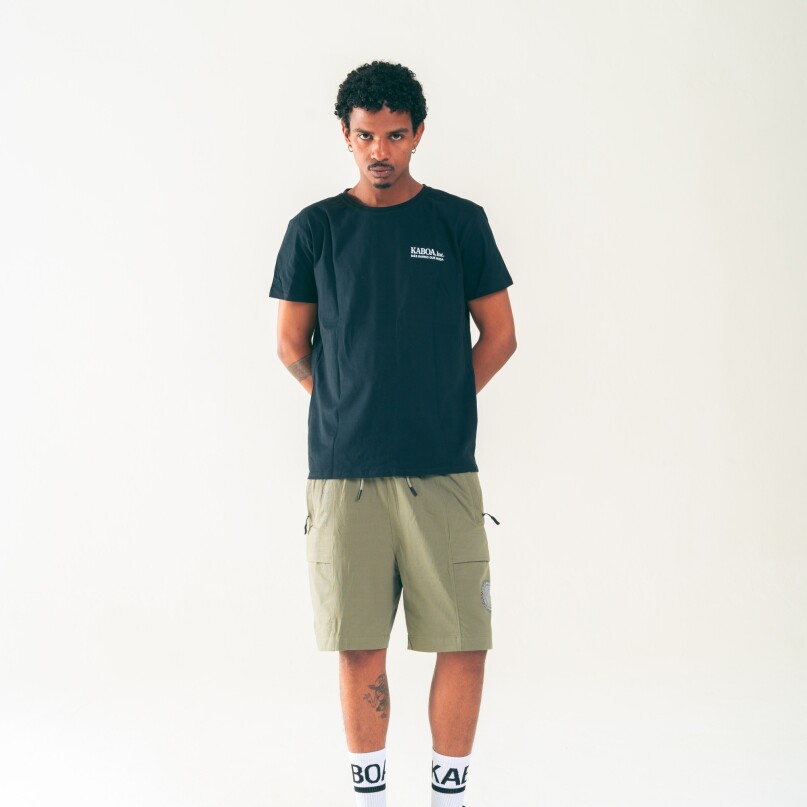 Short Caligrafía Verde Militar