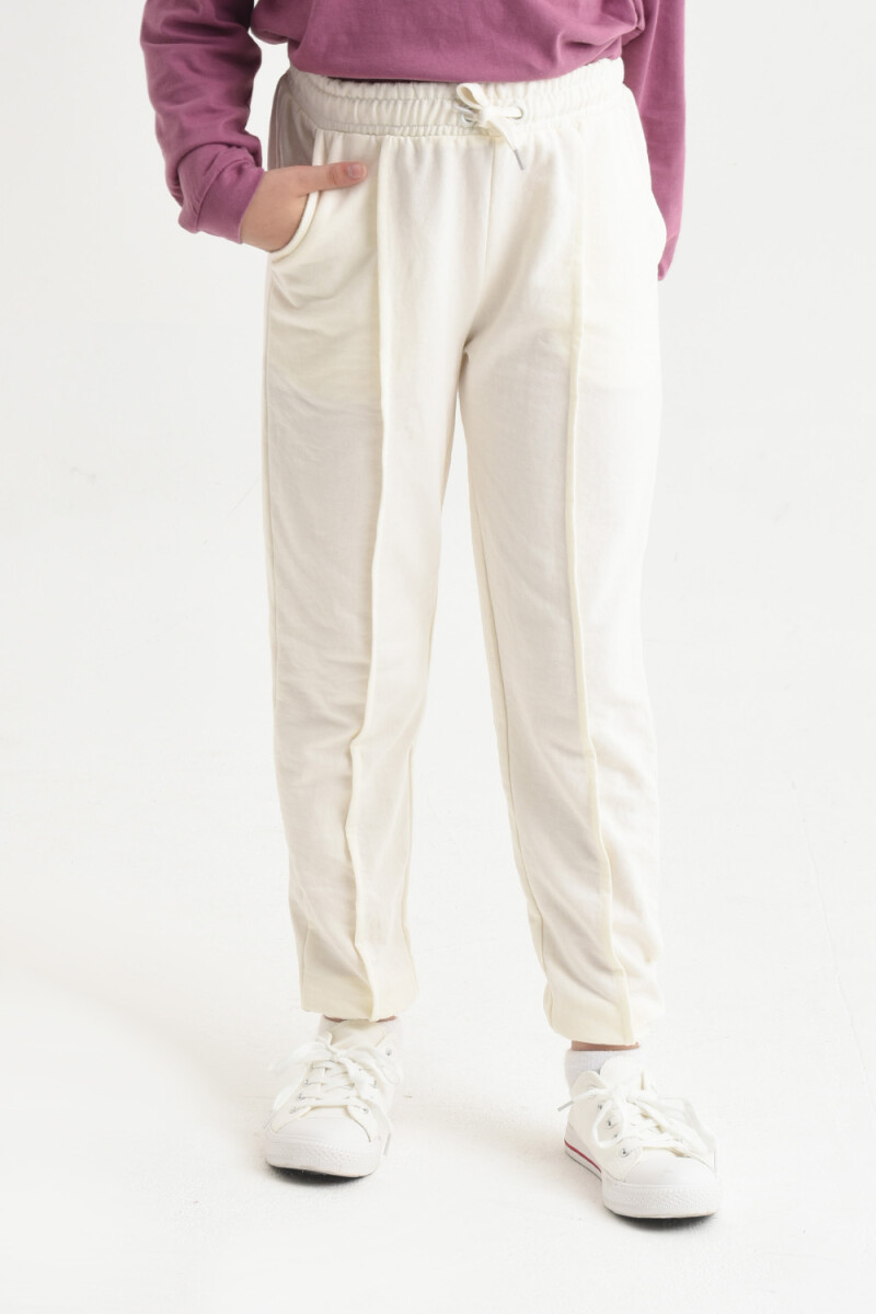 Pantalón deportivo liviano Crudo