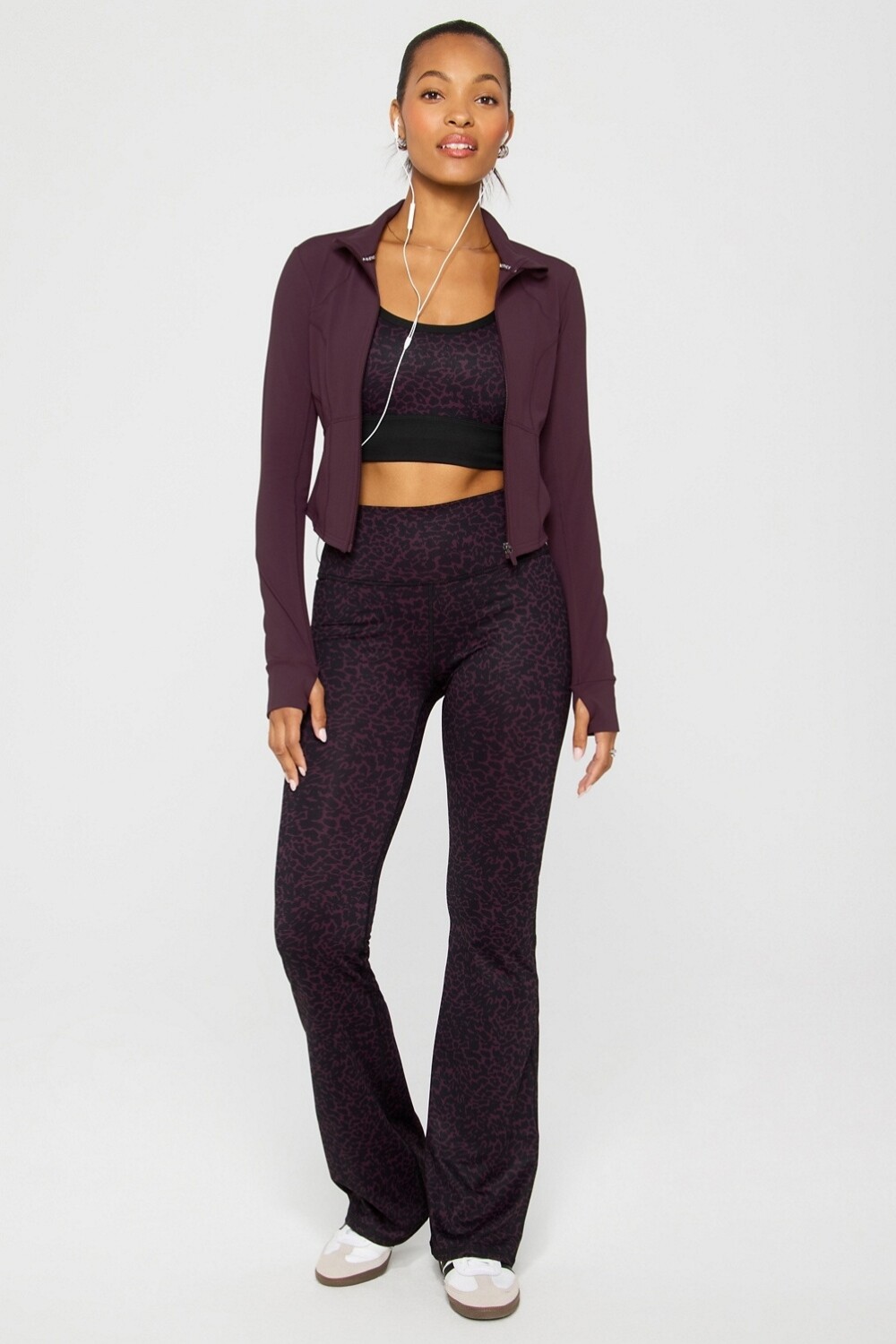 Casaca Perfect Storm Cropped Train Jacket Mujer Oxblood