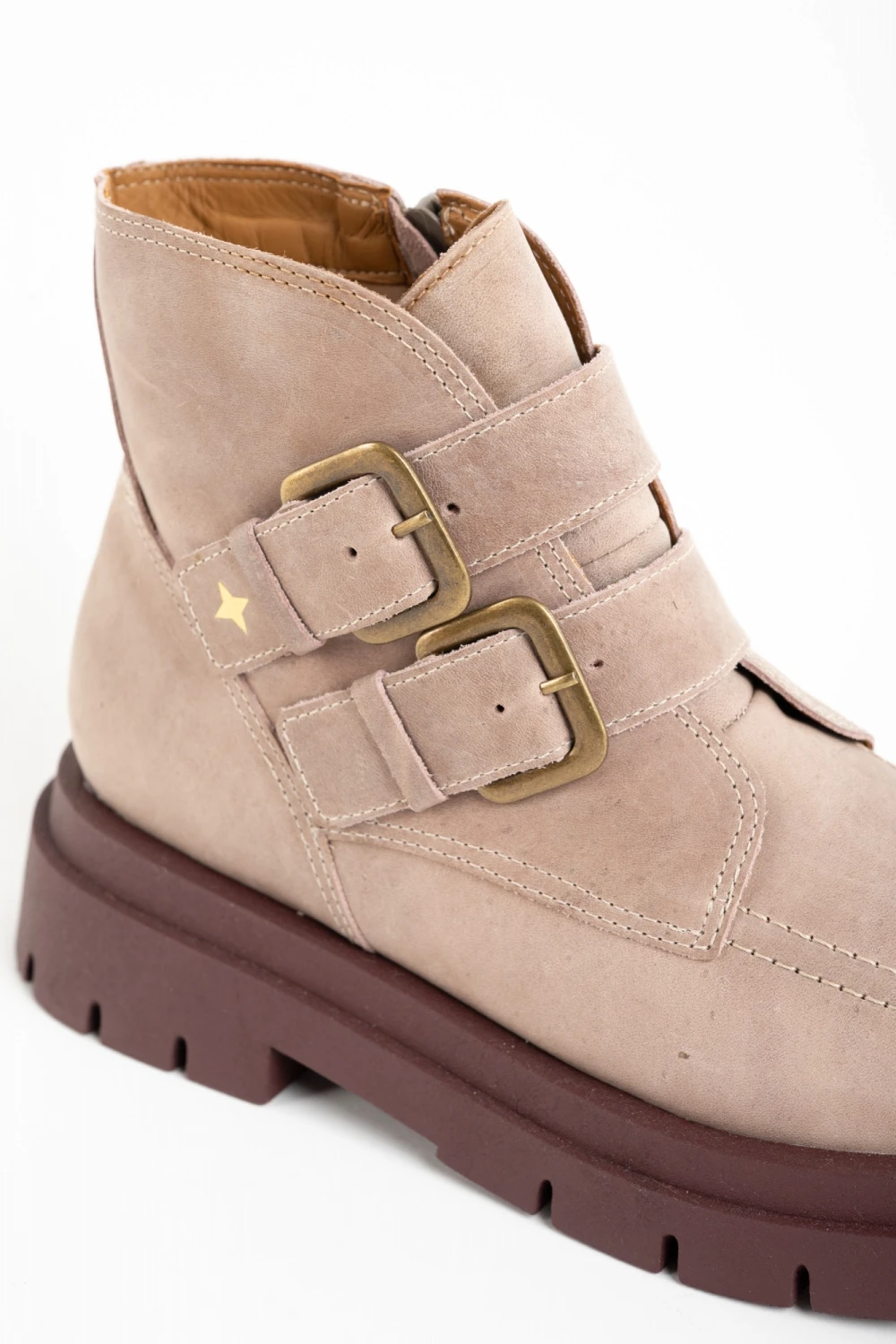 BOTA CUERO HEBILLAS - 507700
