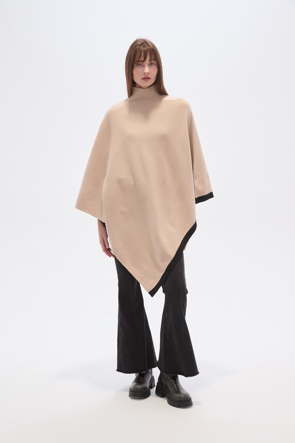 Poncho Talirel Beige