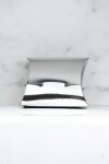 Estuche pillow laminado 7x8 cm. PLATA