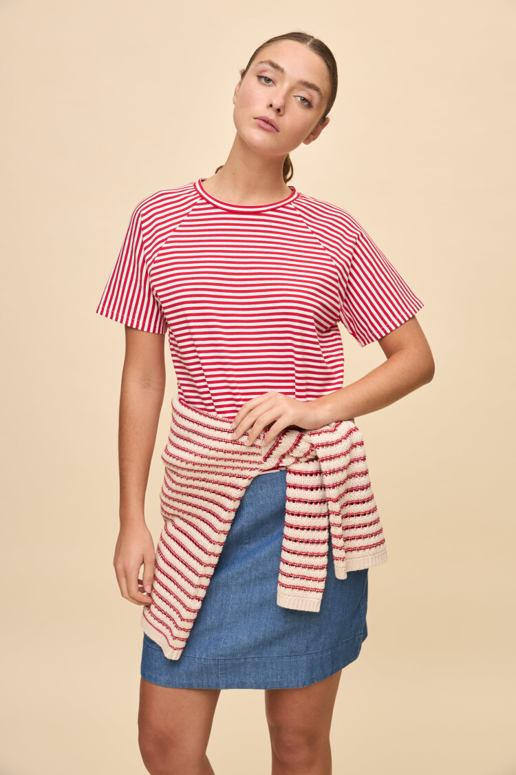 REMERA SCALA Blanco/Rojo