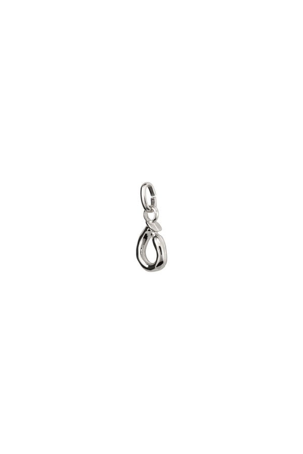 CHARM DE ALEACION DE METALES BAÑADO EN PLATA DE LEY CON FORMA DE LETRA O CON ARGOLLA Charm
