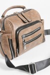 Mochila bandolera con bolsillo camel