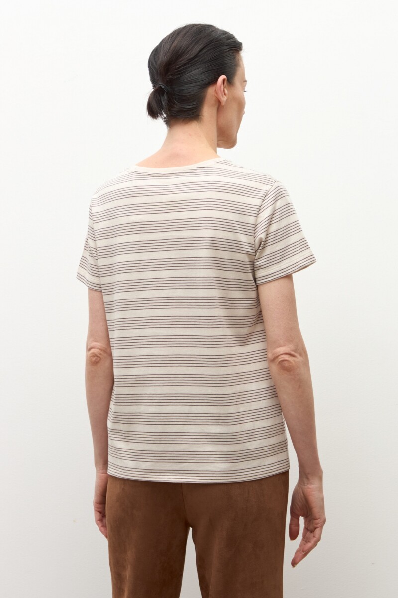 Remera rayada escote a la base beige claro