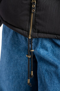 Campera Capitoneada Negro