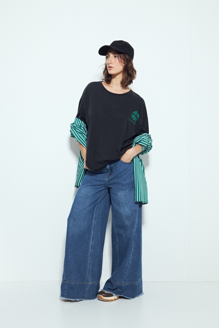 REMERA FRAXINUS Negro