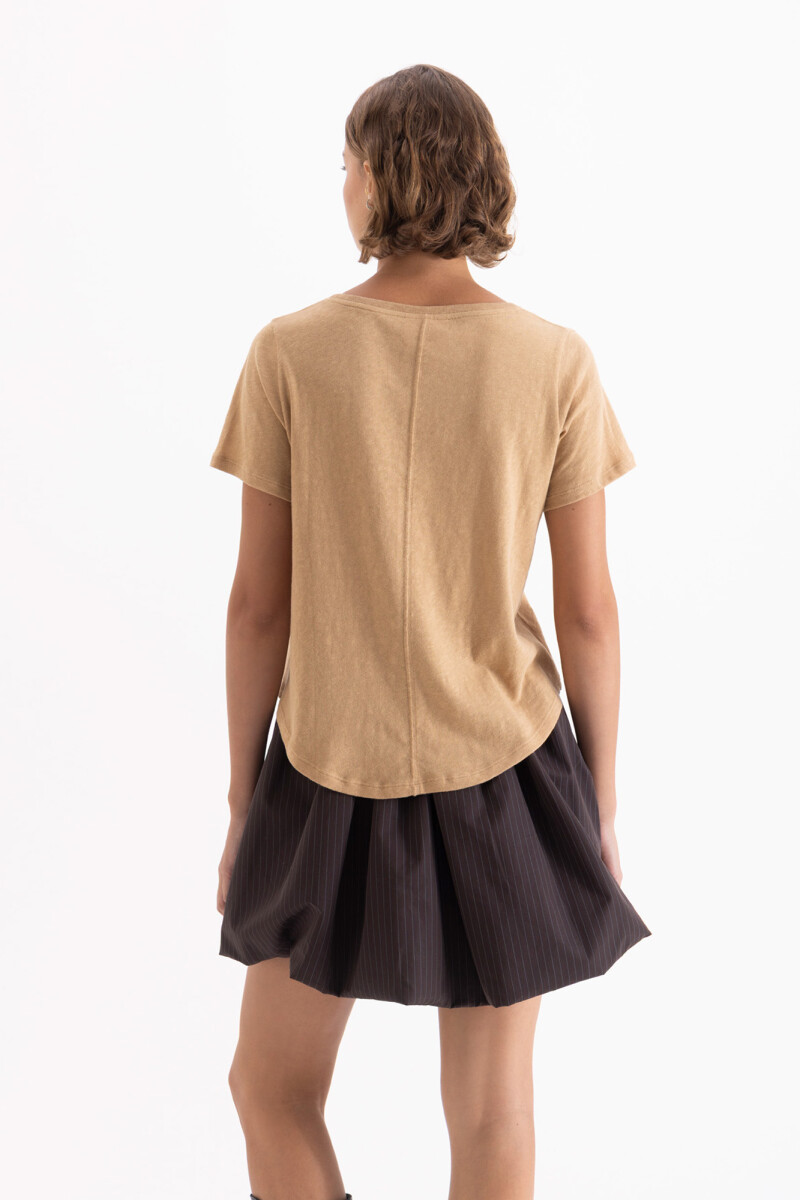 REMERA PEONY Camel