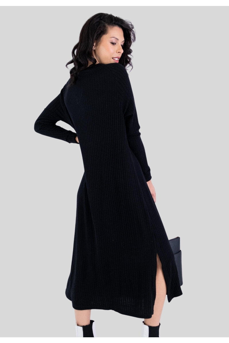 VESTIDO CON TAJOS NEGRO